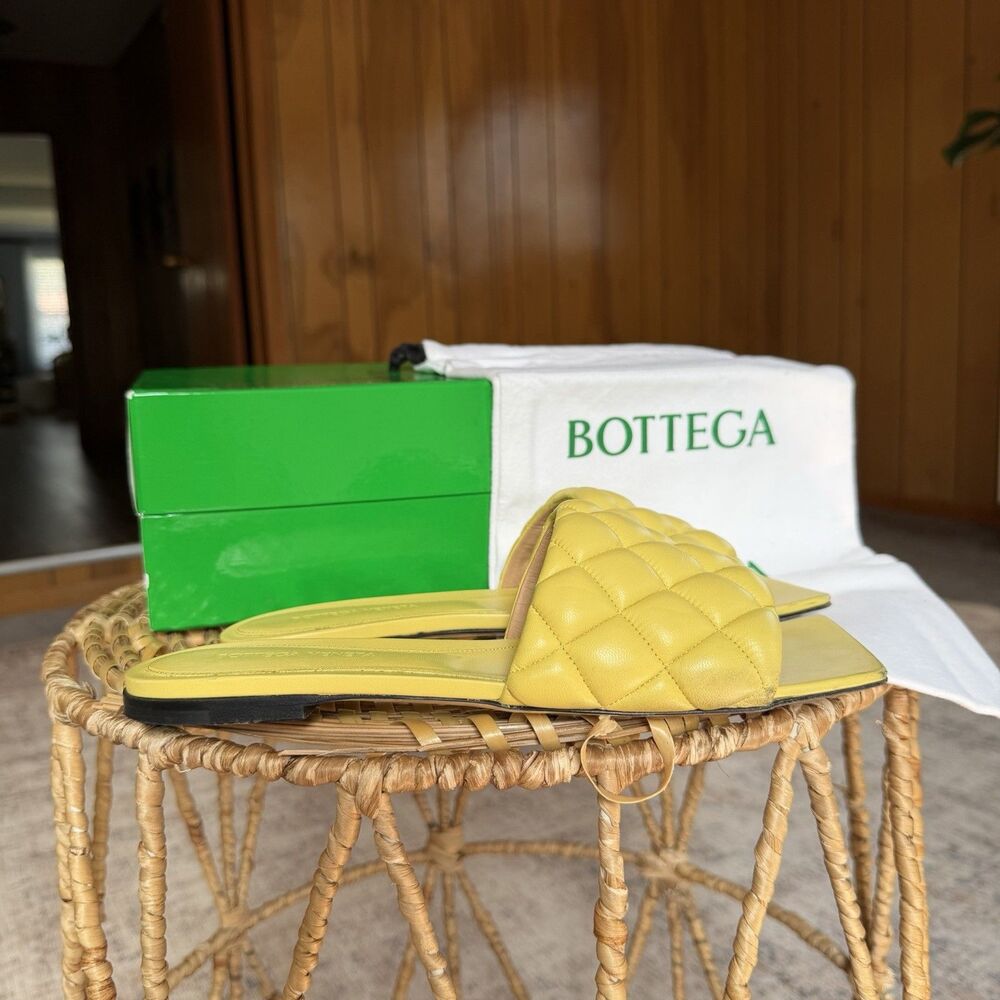Bottega Veneta Padded Flat Slides Pear Yellow Quilted Leather Sandal EU 39 US 9 - Picture 3 of 16